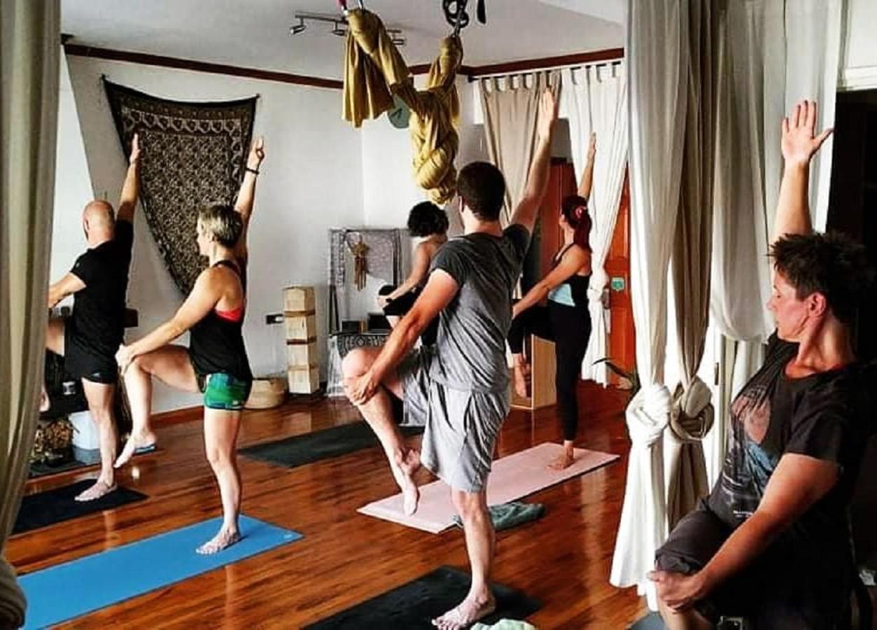 Urban Yoga House Hostel & Retreat 约阿尼纳 外观 照片